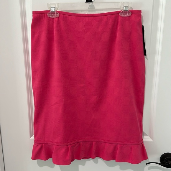 NWT Isabella DeMarco Pink Dot Trumpet Pencil Skirt Size 10 - Picture 1 of 5